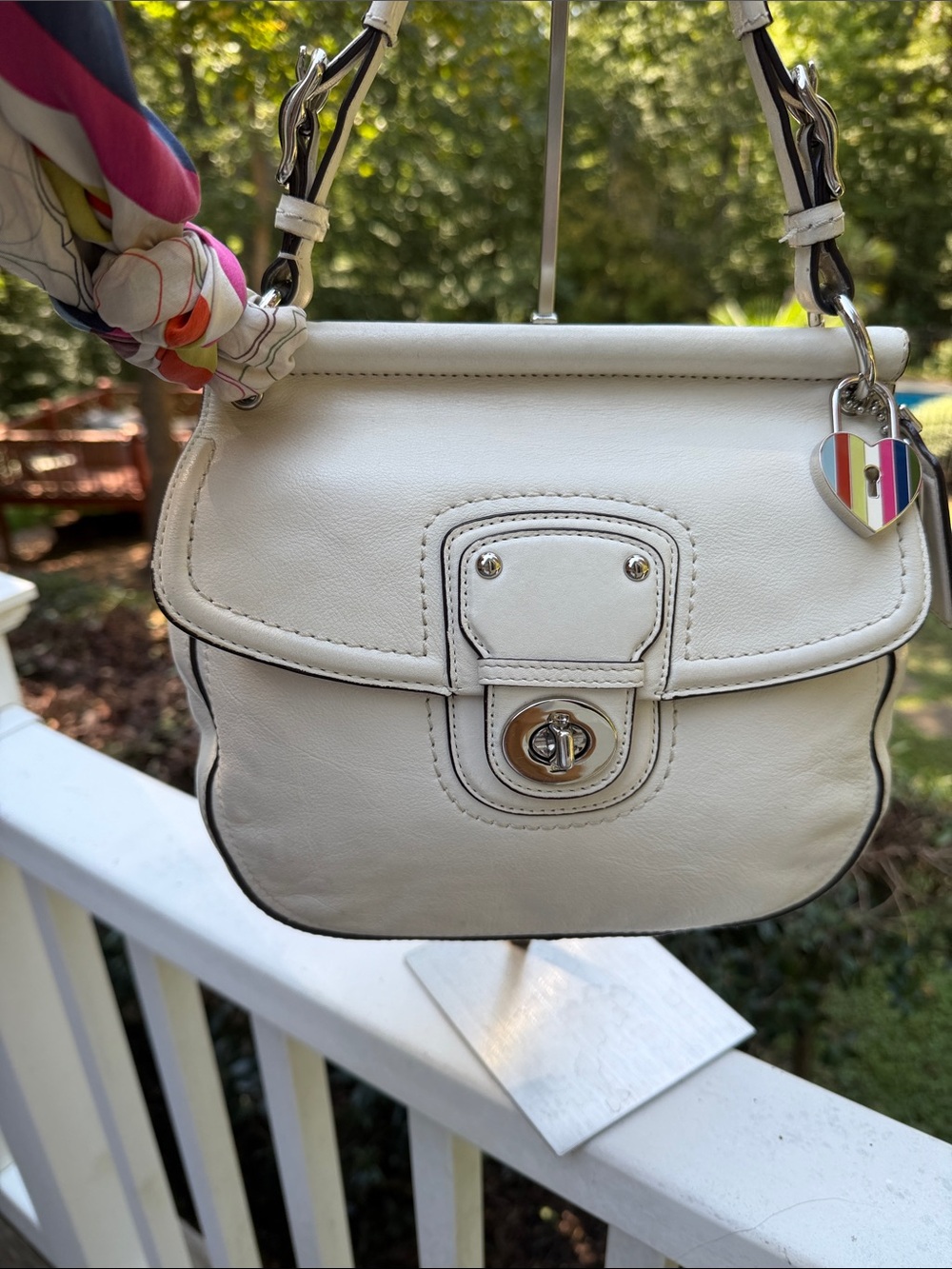 Coach 70th Anniversary Winter White W/Silver Willis Set 3 Tags and Coach Scarf - Picture 7 of 17